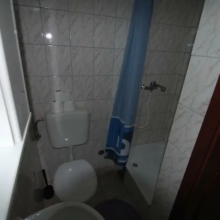 Batinic شقة